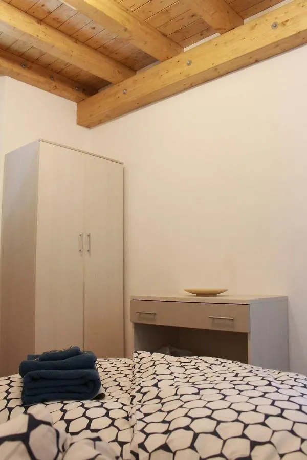 Affittacamere Cipri Montale